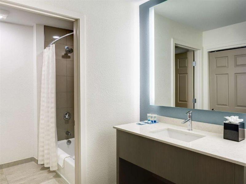 Hotel Hyatt House Boston Waltham Esterno foto