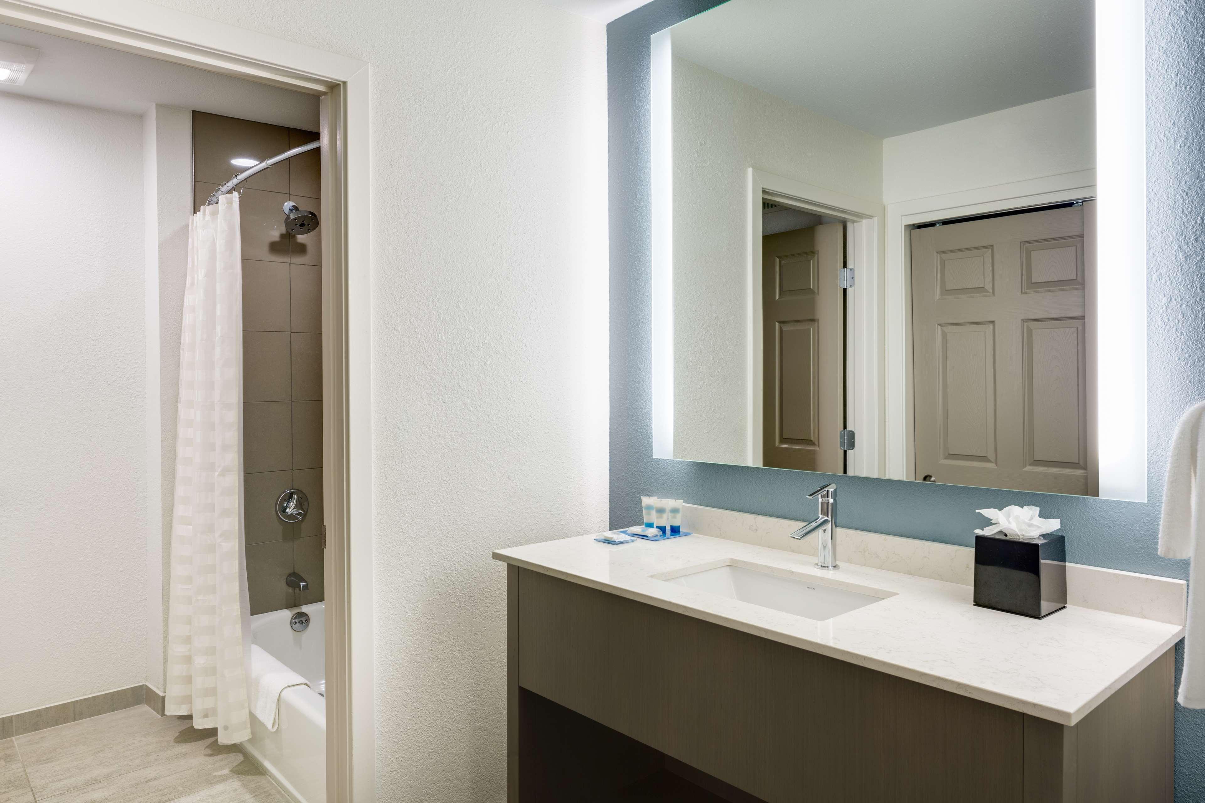 Hotel Hyatt House Boston Waltham Esterno foto
